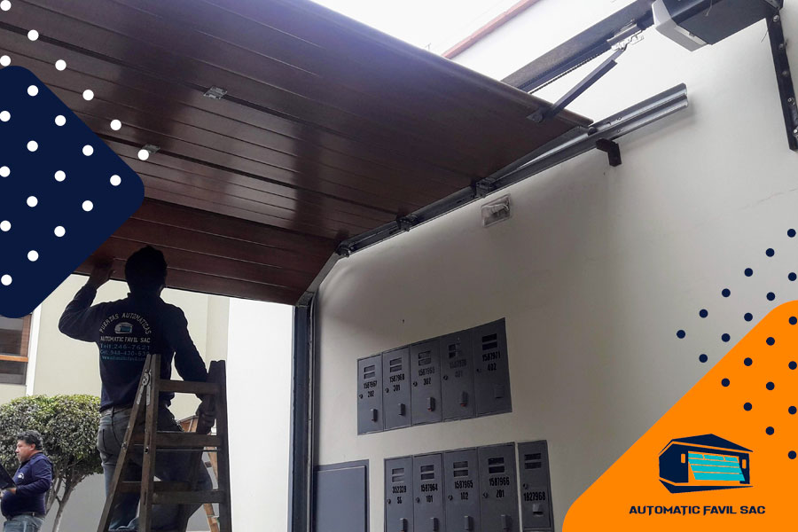 Cuando reemplazar reemplazar un sistema de puerta de garaje